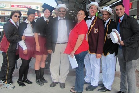 Me Matthews, June Prins, Monica de Gouveia, mnr Wilson, me Fortuin, Jack Swart, Joudun Rooi en mnr Phillips
